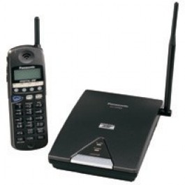 KX-TD7895 Panasonic Refurbished 900 mHz Digital Spread Spectrum SST Multi-Line Telephone with 3-Line LCD Display Black